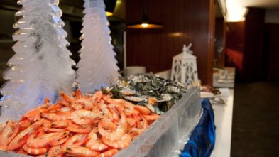 Christmas Day Lunch - Prawns